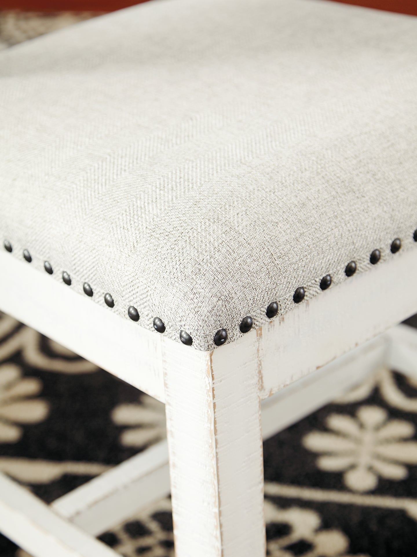 Valebeck Dining Table and 6 Chairs at Walker Mattress and Furniture Locations in Cedar Park and Belton TX.