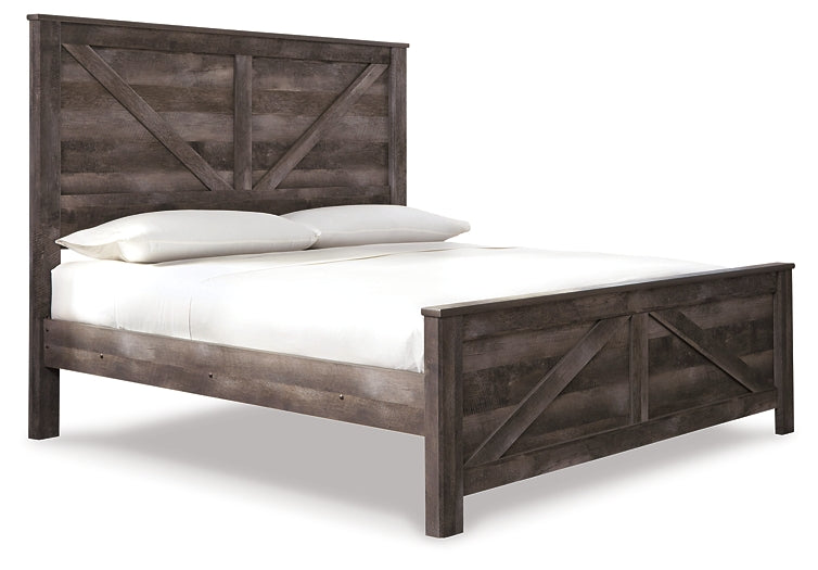 Wynnlow King Crossbuck Panel Bed with Mirrored Dresser, Chest and Nightstand at Walker Mattress and Furniture Locations in Cedar Park and Belton TX.