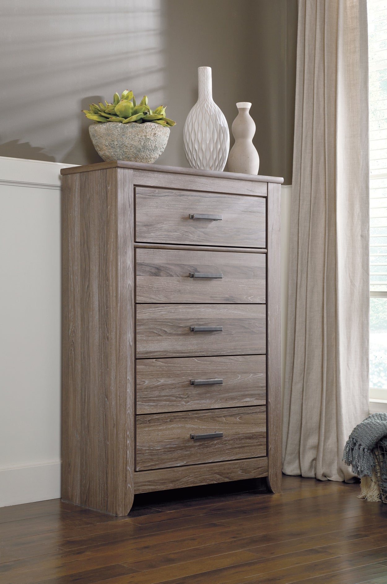 Zelen King Panel Bed with Mirrored Dresser and Chest at Walker Mattress and Furniture Locations in Cedar Park and Belton TX.