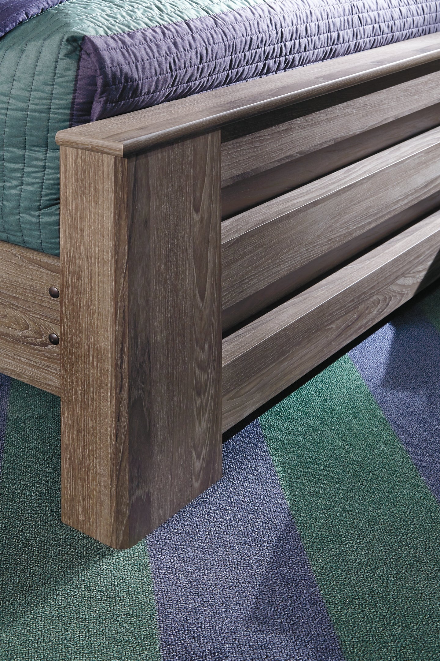 Zelen Queen Panel Bed with Mirrored Dresser and 2 Nightstands at Walker Mattress and Furniture Locations in Cedar Park and Belton TX.