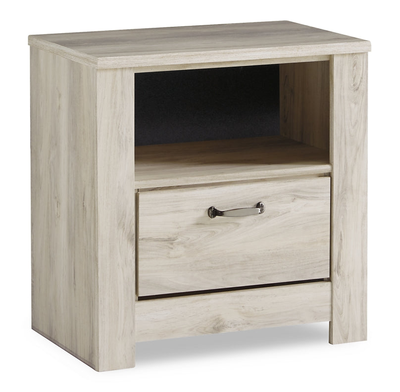 Bellaby Platform Bed With 2 Storage Drawers With Mirrored Dresser And 2 Nightstands