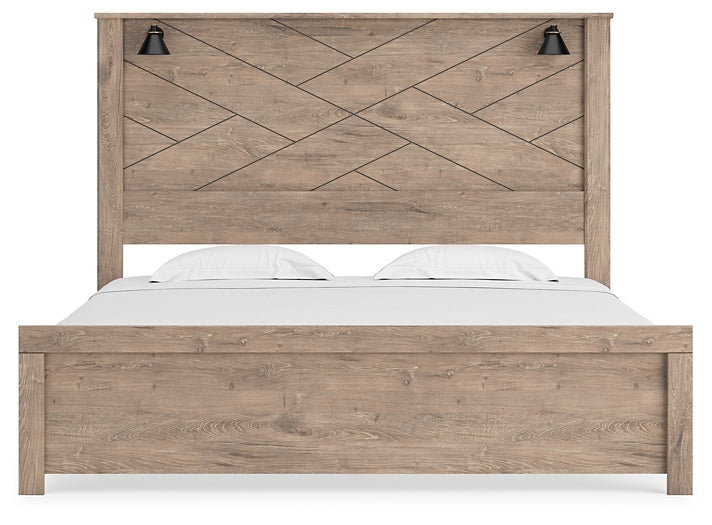 Senniberg King Panel Bed with Mirrored Dresser and 2 Nightstands