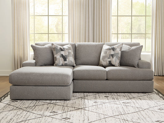 Lindon 2-Piece Sectional with Chaise