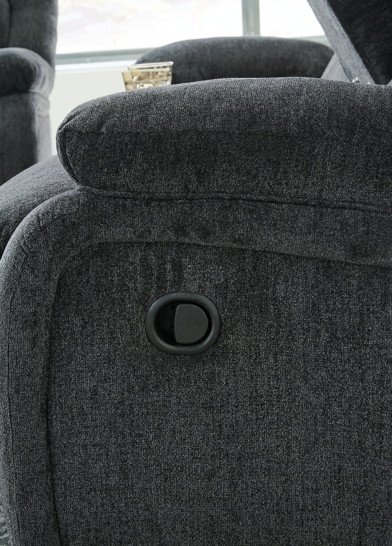Draycoll Sofa, Loveseat and Recliner at Walker Mattress and Furniture Locations in Cedar Park and Belton TX.