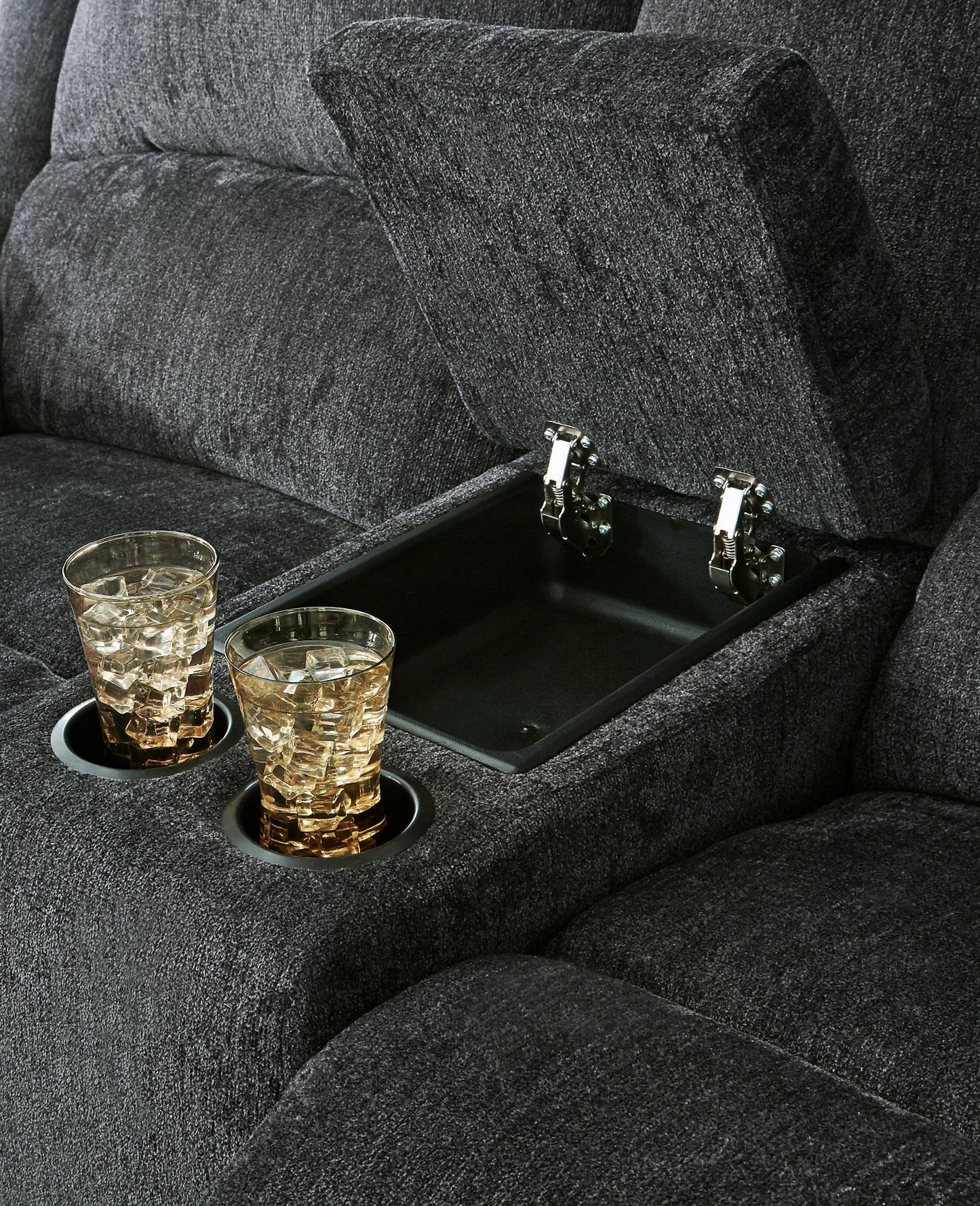Draycoll Sofa, Loveseat and Recliner at Walker Mattress and Furniture Locations in Cedar Park and Belton TX.