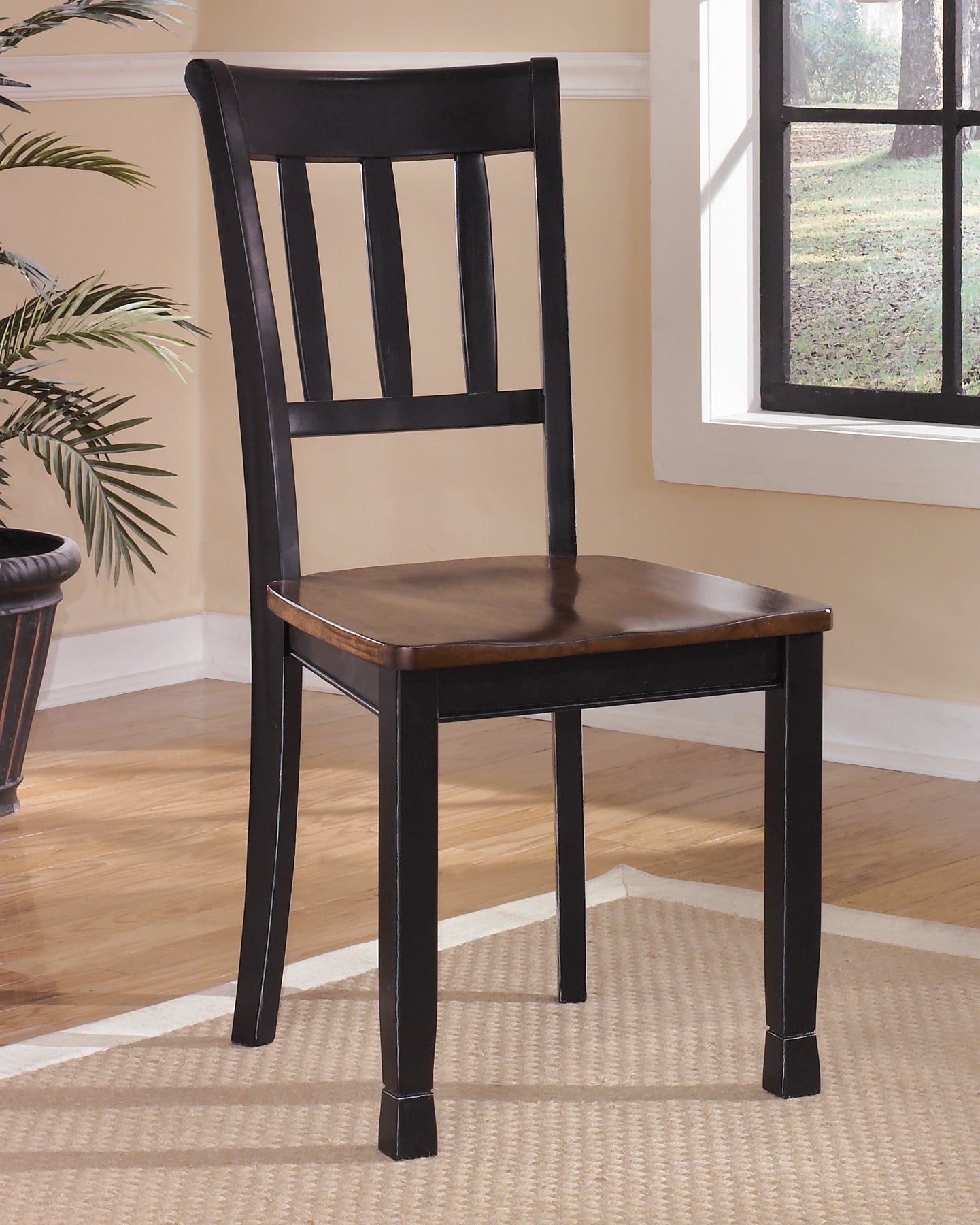 Owingsville Dining Table and 4 Chairs at Walker Mattress and Furniture Locations in Cedar Park and Belton TX.