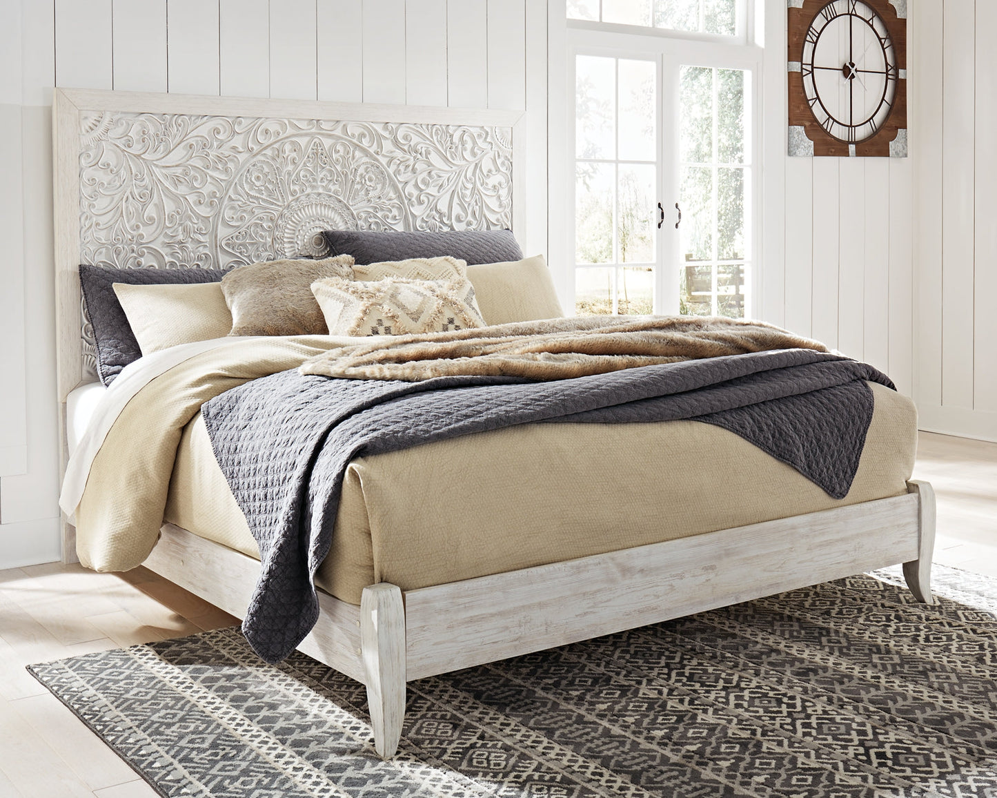 Paxberry King Panel Bed with Mirrored Dresser, Chest and 2 Nightstands at Walker Mattress and Furniture Locations in Cedar Park and Belton TX.