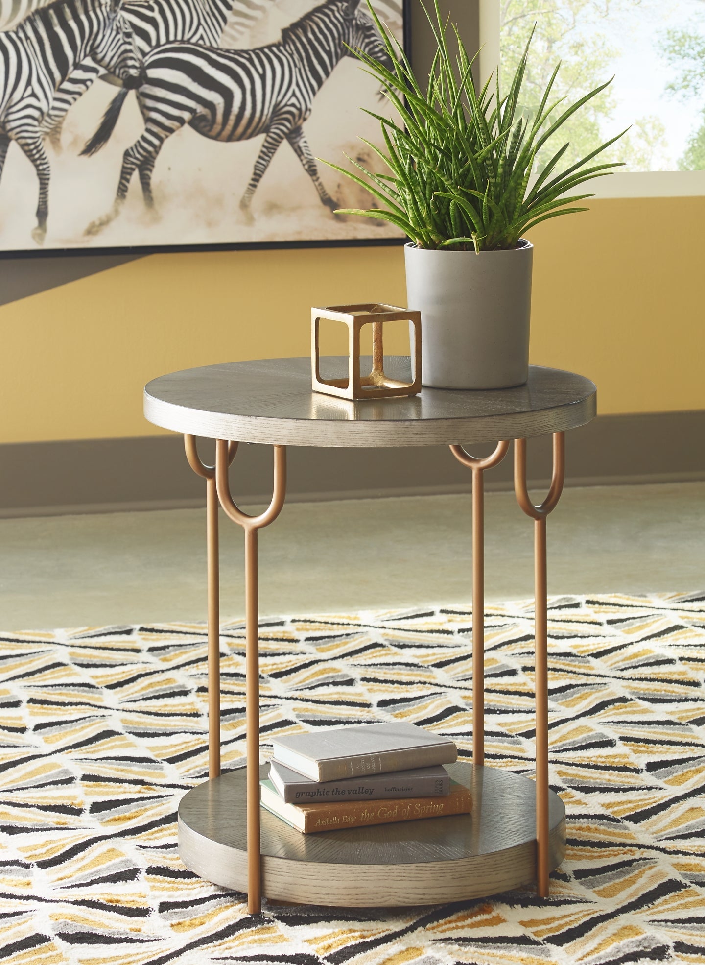 Ranoka Coffee Table with 2 End Tables at Walker Mattress and Furniture Locations in Cedar Park and Belton TX.
