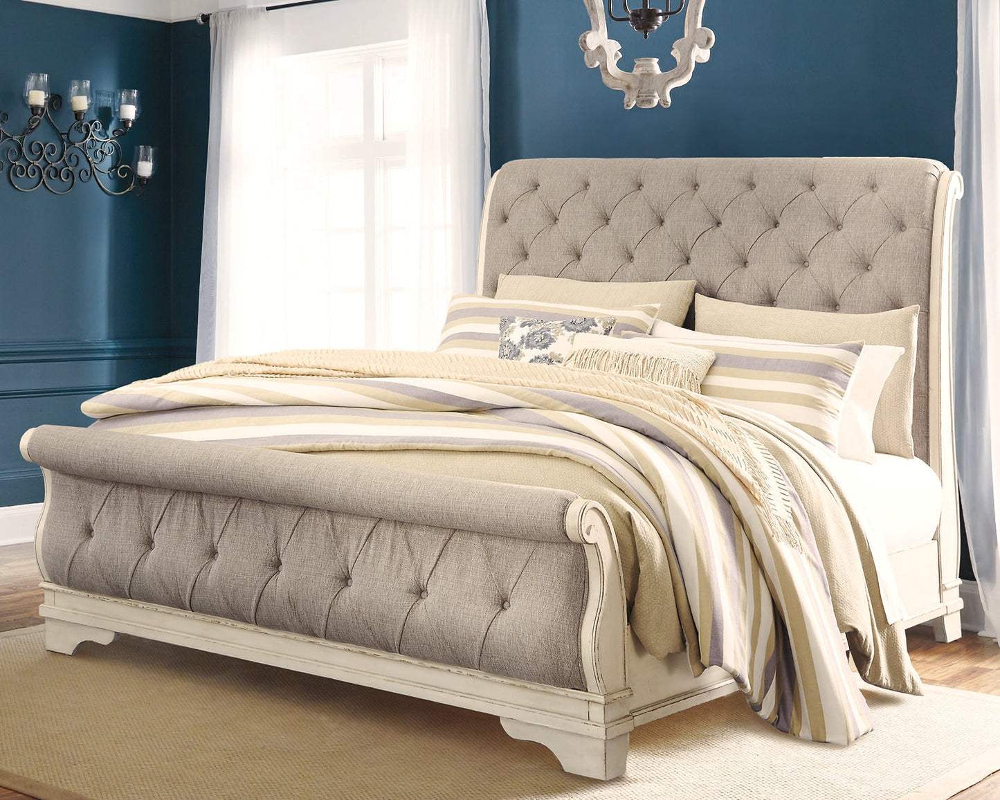 Realyn California King Sleigh Bed with Mirrored Dresser and Chest at Walker Mattress and Furniture Locations in Cedar Park and Belton TX.