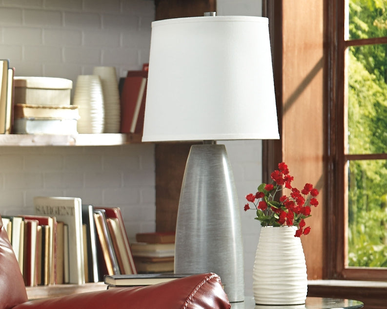 Shavontae Poly Table Lamp (2/CN) at Walker Mattress and Furniture Locations in Cedar Park and Belton TX.