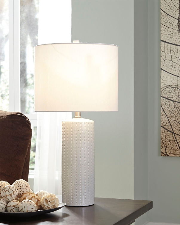 Steuben Ceramic Table Lamp (2/CN) at Walker Mattress and Furniture Locations in Cedar Park and Belton TX.