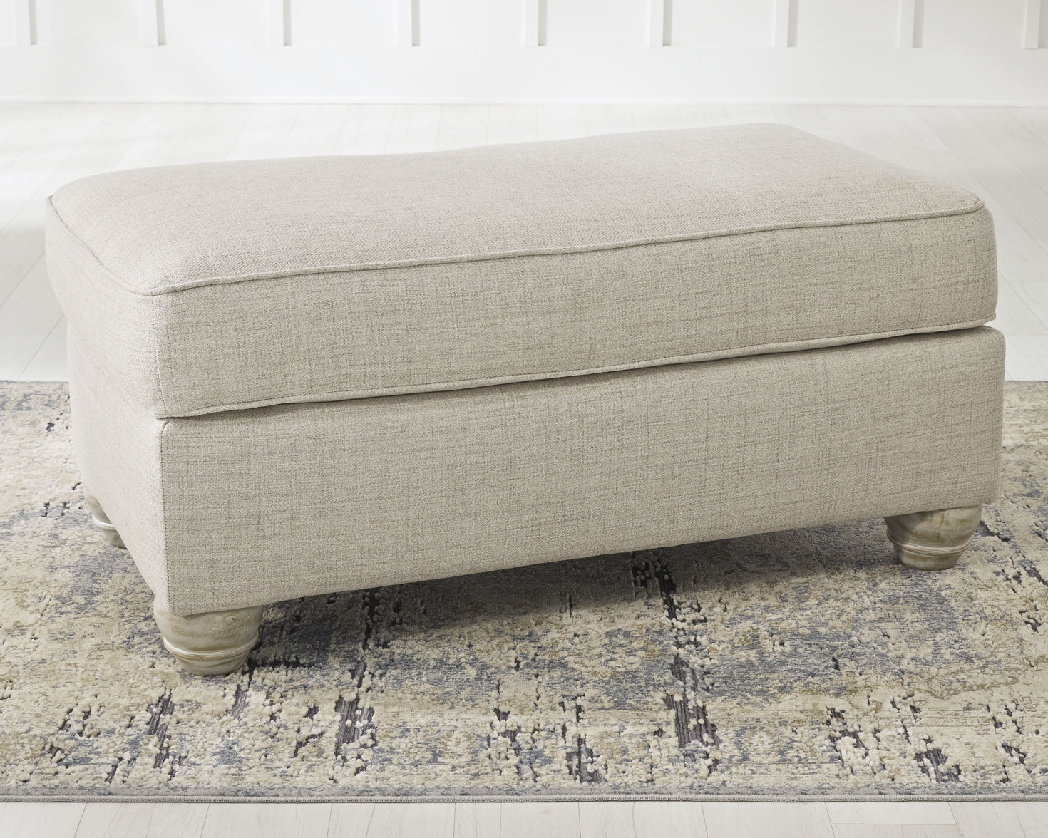 Traemore Chair and Ottoman at Walker Mattress and Furniture Locations in Cedar Park and Belton TX.