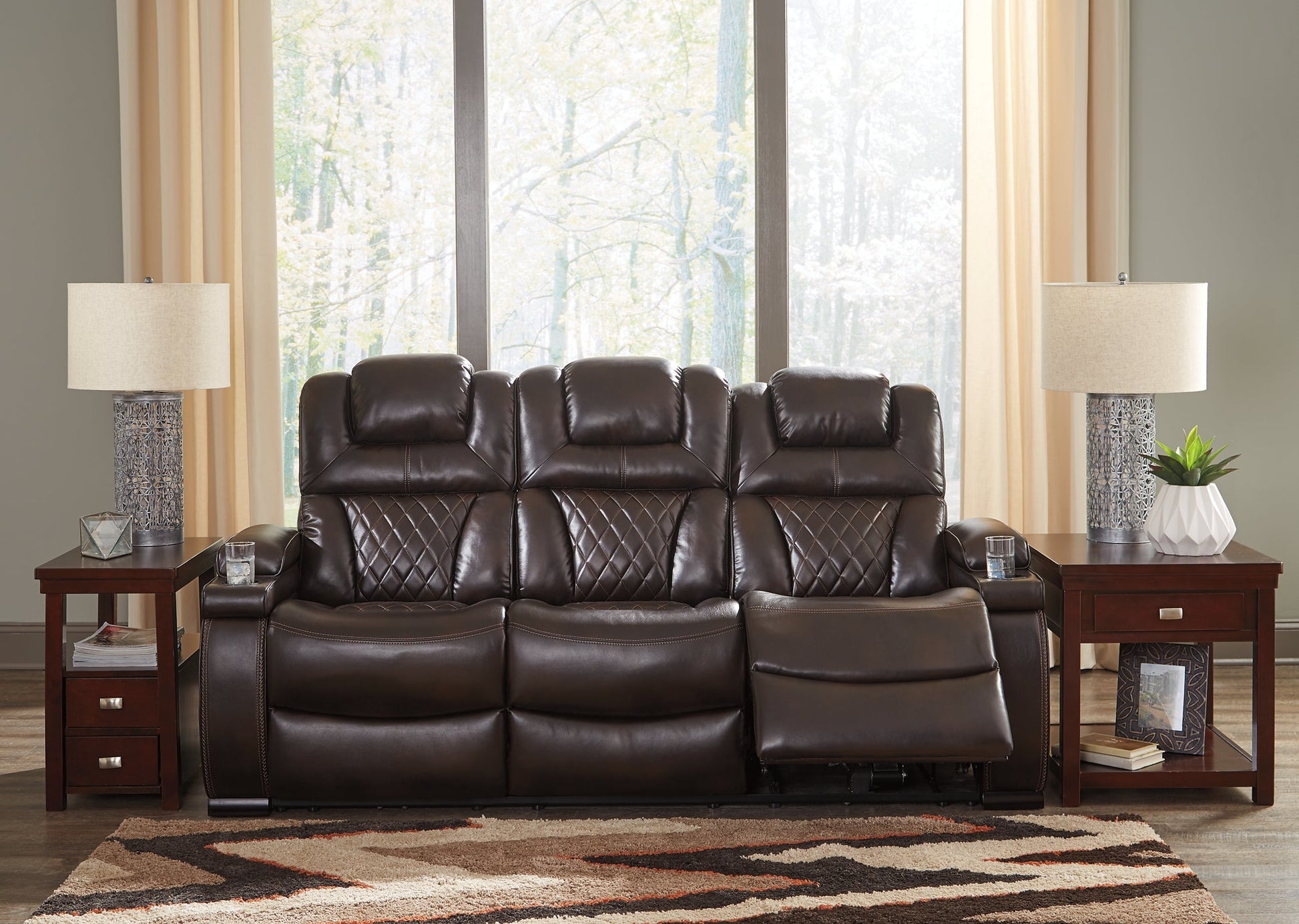 Warnerton Sofa and Recliner at Walker Mattress and Furniture Locations in Cedar Park and Belton TX.