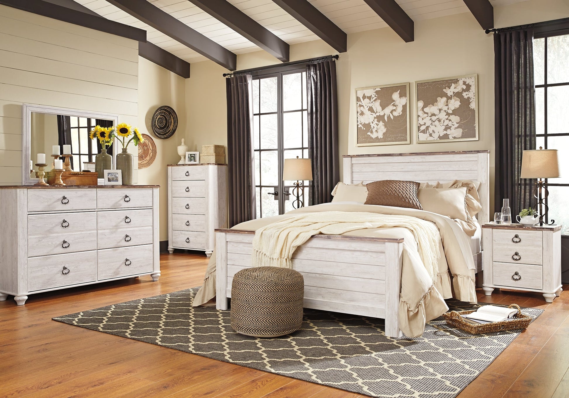 Willowton Six Drawer Dresser at Walker Mattress and Furniture Locations in Cedar Park and Belton TX.