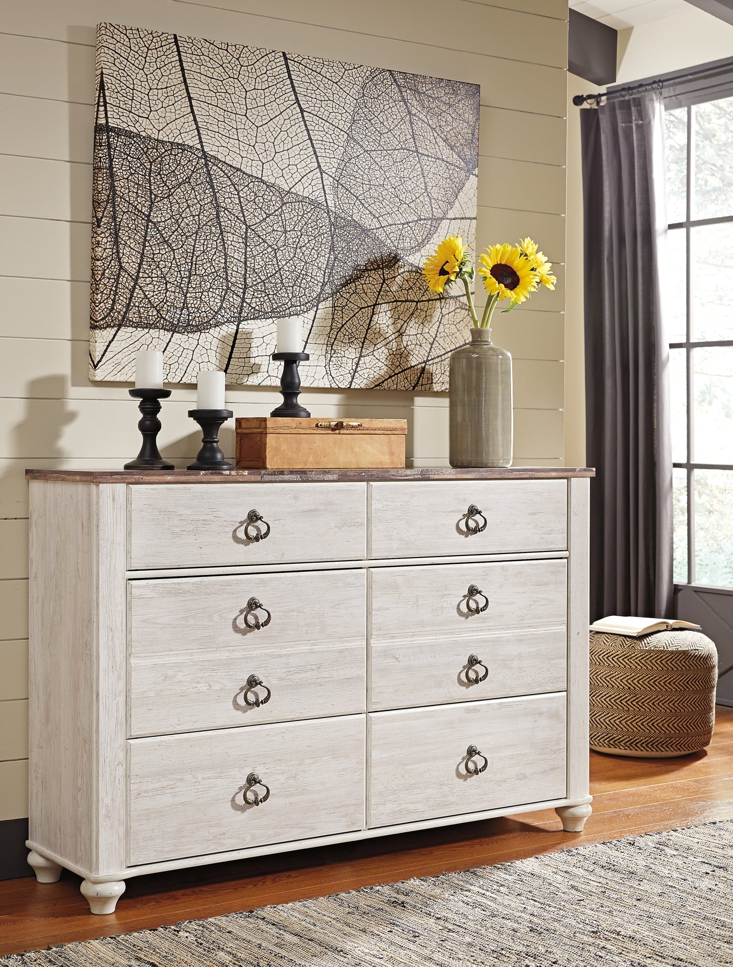 Willowton Six Drawer Dresser at Walker Mattress and Furniture Locations in Cedar Park and Belton TX.