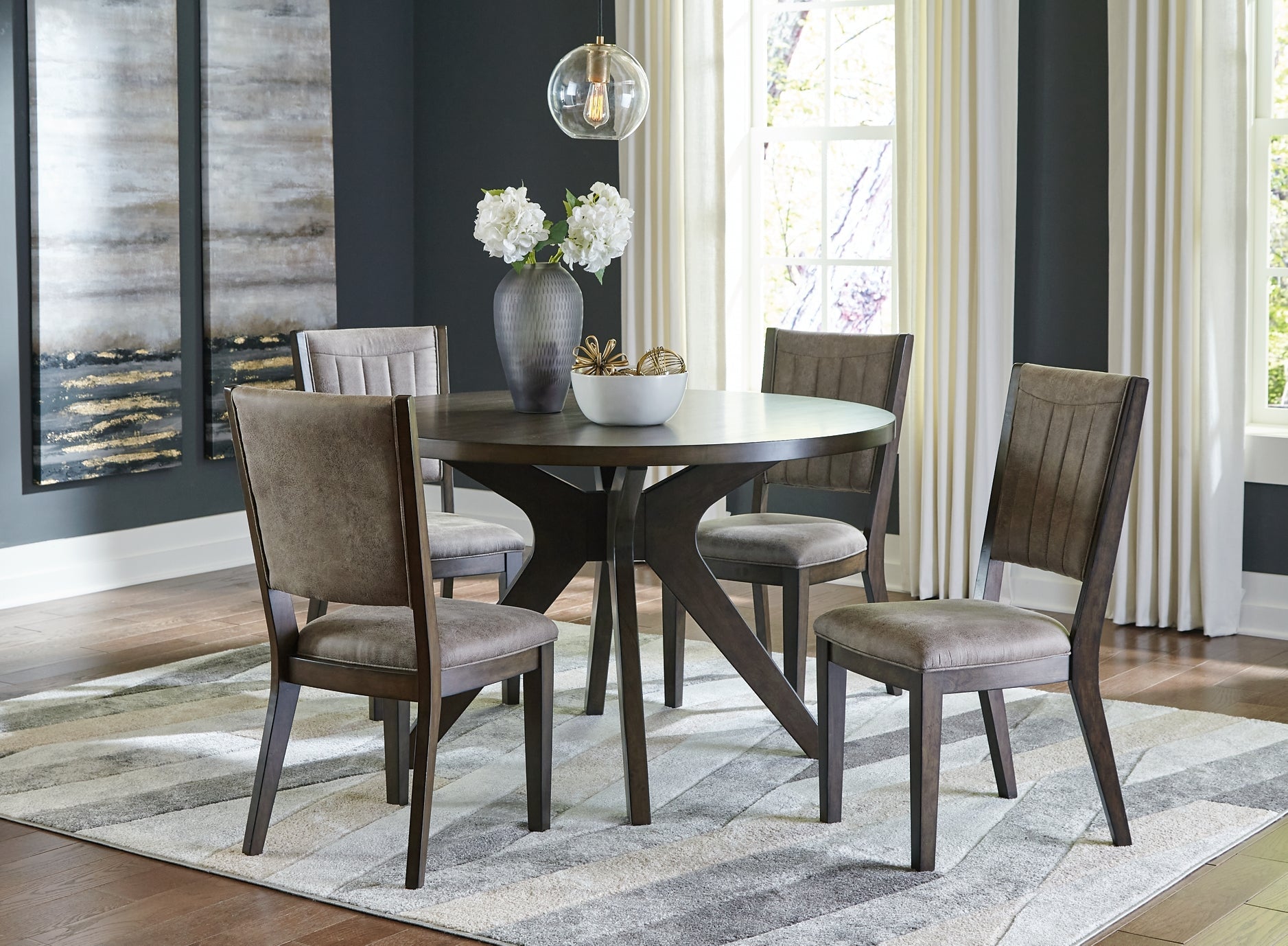 Wittland Dining Table and 4 Chairs at Walker Mattress and Furniture Locations in Cedar Park and Belton TX.
