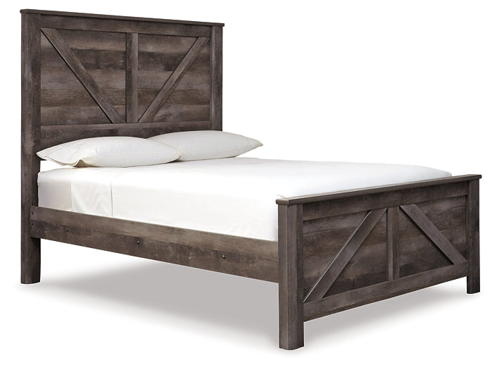 Wynnlow Queen Crossbuck Panel Bed with Mirrored Dresser, Chest and Nightstand at Walker Mattress and Furniture Locations in Cedar Park and Belton TX.