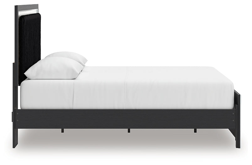 Zuraleus Queen Upholstered Platform Bed