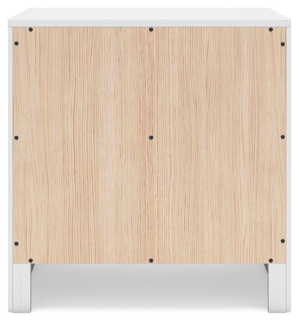 Binterglen Queen Panel Bed, Dresser, Mirror, Chest and Nightstand