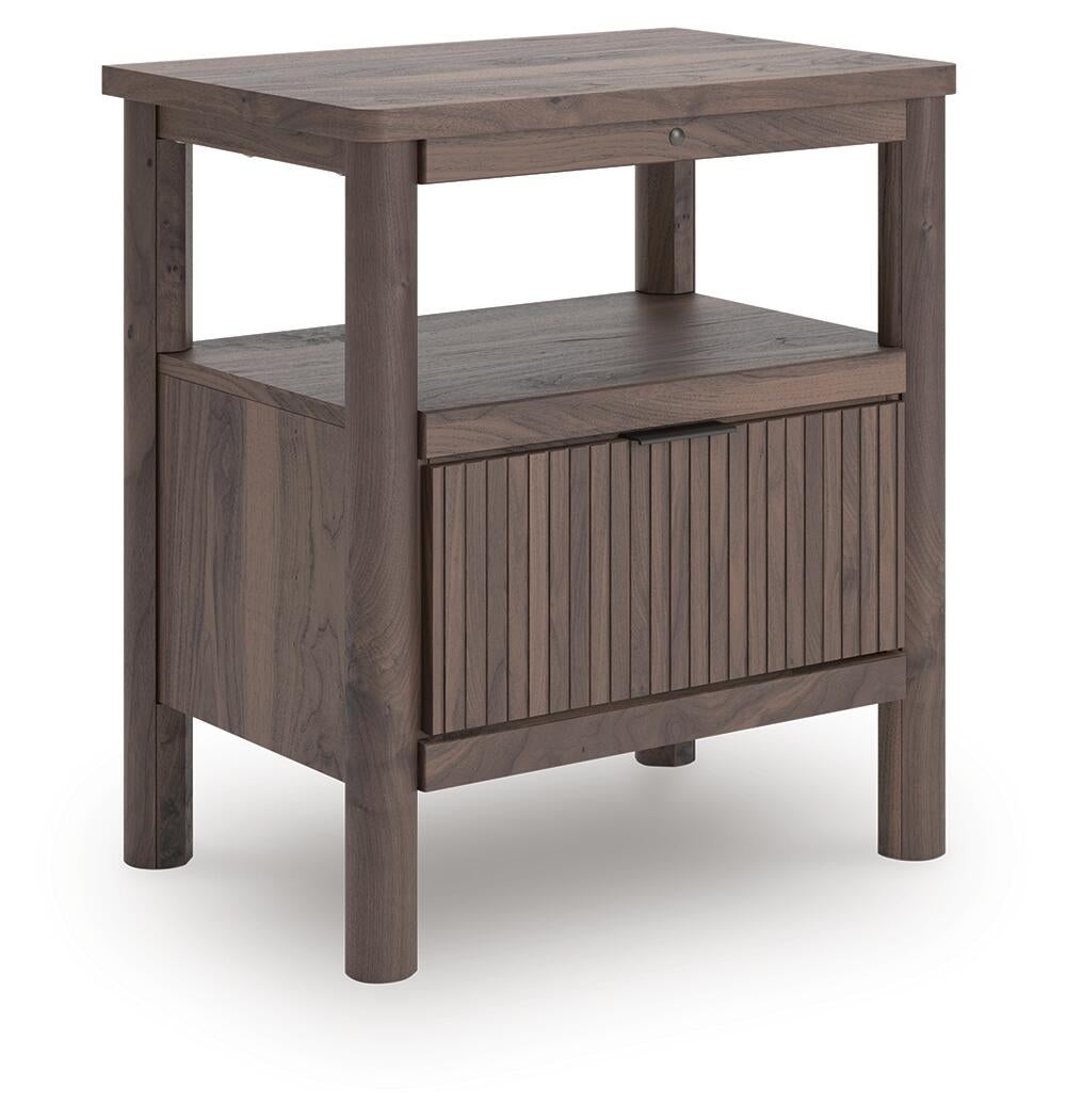 Pamytta Full Panel Platform Bed, Dresser, Mirror, Chest and Nightstand
