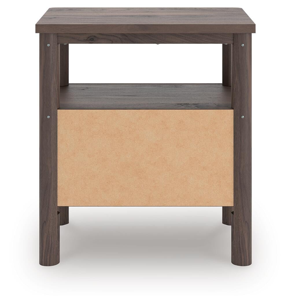 Pamytta Queen Upholstered Panel Bed, Dresser, Mirror and Nightstand