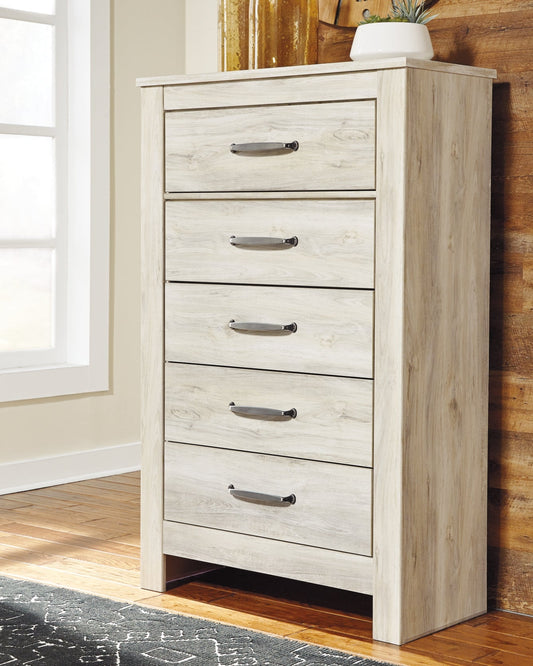 Bellaby Five Drawer Chest at Walker Mattress and Furniture Locations in Cedar Park and Belton TX.