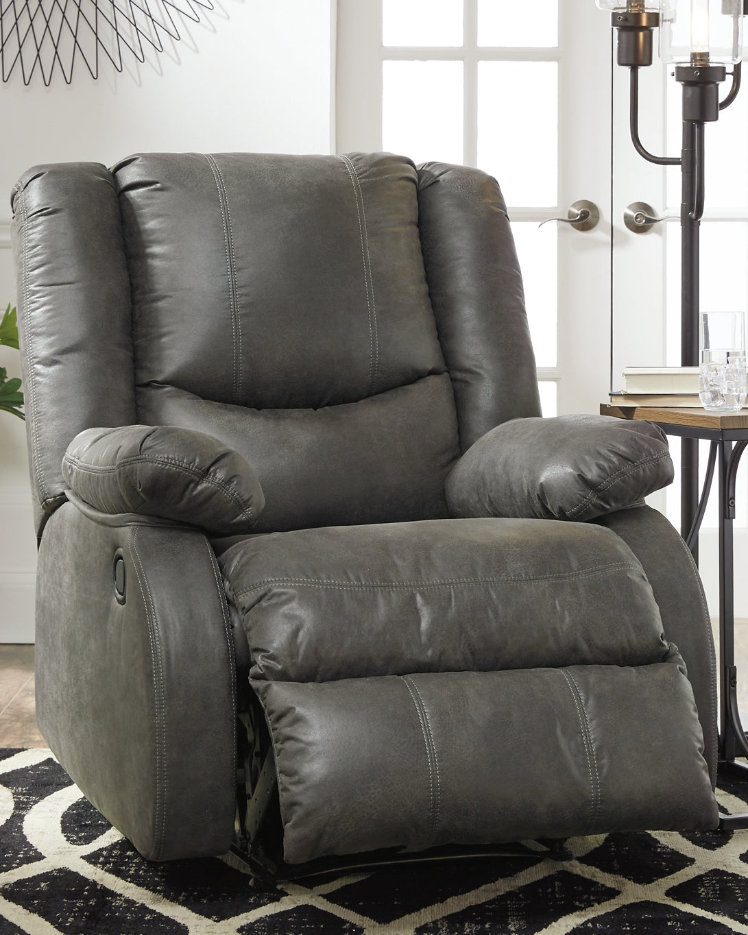 Bladewood Zero Wall Recliner at Walker Mattress and Furniture Locations in Cedar Park and Belton TX.