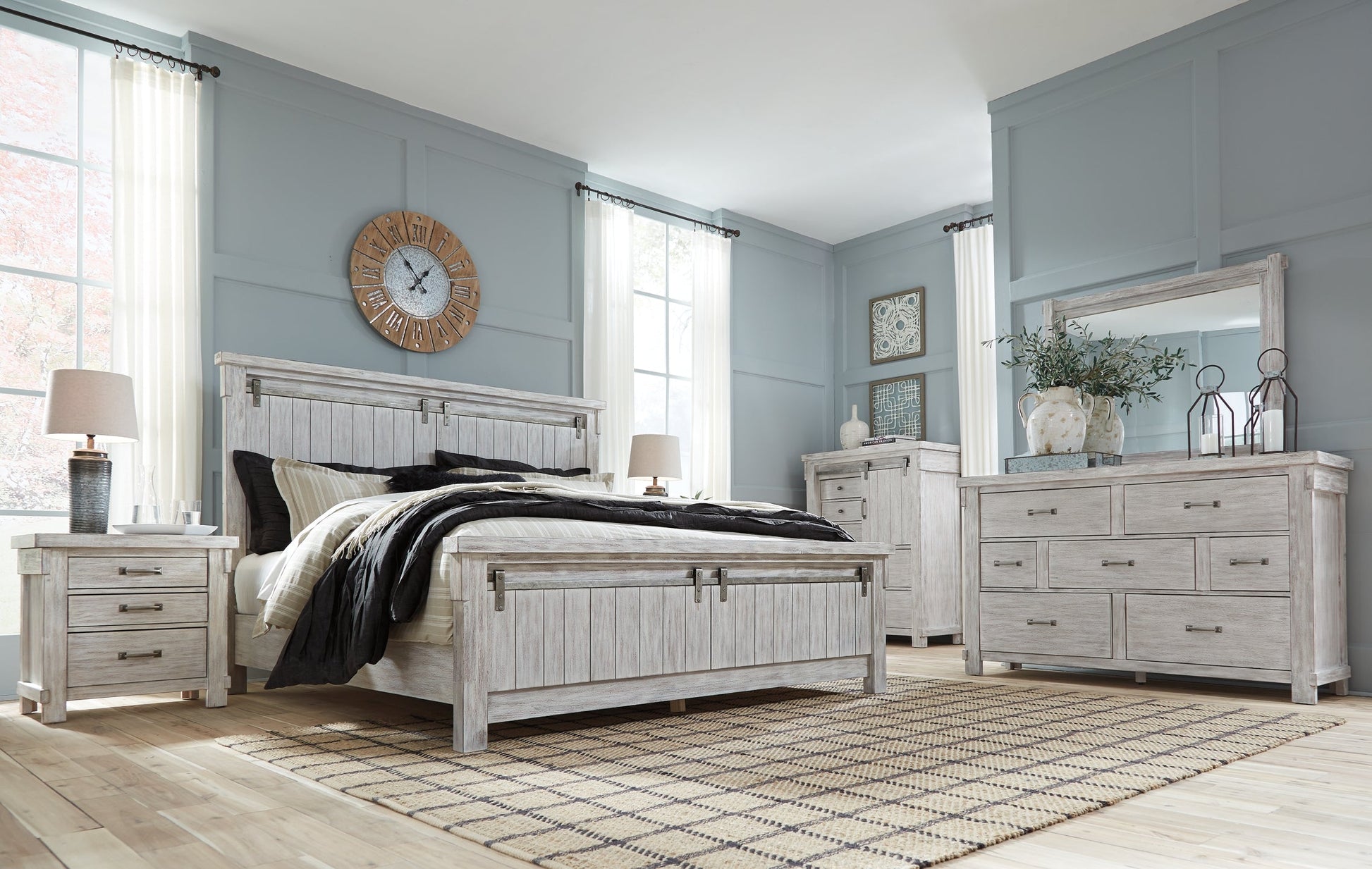 Brashland Queen Panel Bed with Dresser at Walker Mattress and Furniture Locations in Cedar Park and Belton TX.