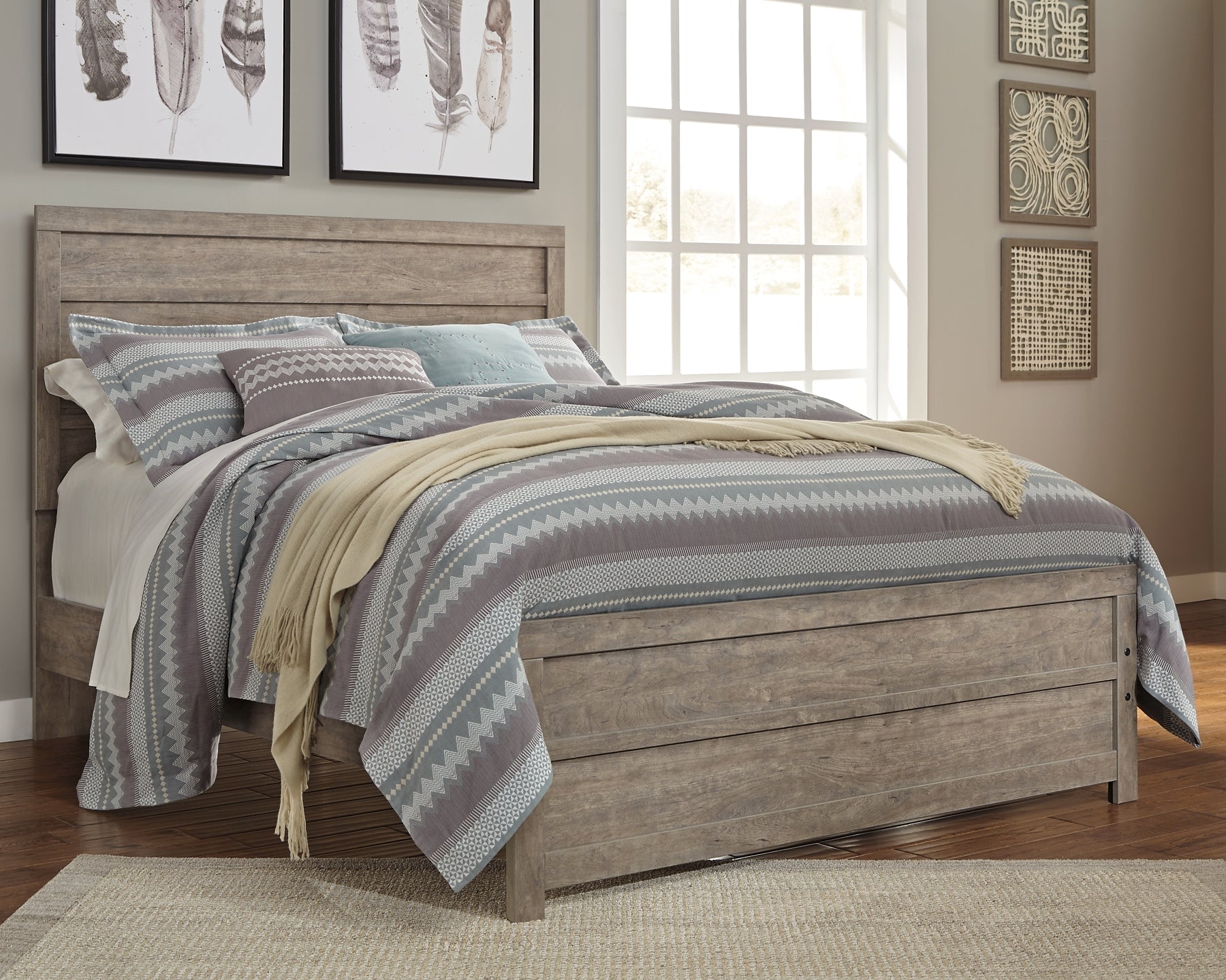 Culverbach Queen Panel Bed with Mirrored Dresser, Chest and Nightstand at Walker Mattress and Furniture Locations in Cedar Park and Belton TX.