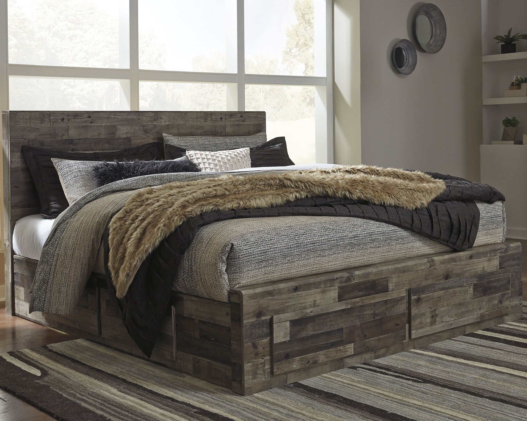 Derekson King Panel Bed with 4 Storage Drawers with Mirrored Dresser and 2 Nightstands at Walker Mattress and Furniture Locations in Cedar Park and Belton TX.