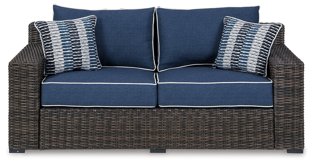 Grasson Lane Loveseat w/Cushion at Walker Mattress and Furniture Locations in Cedar Park and Belton TX.
