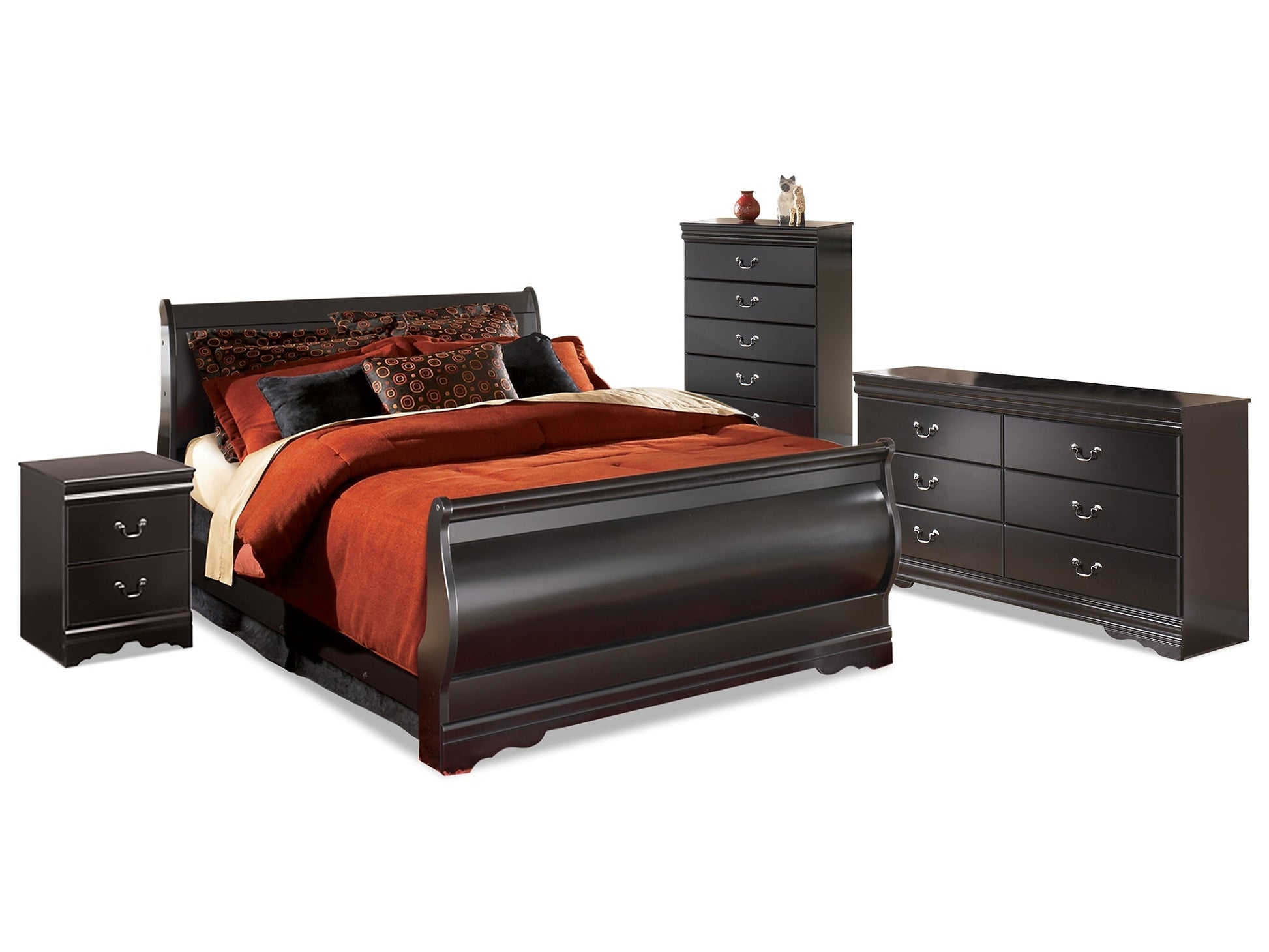 Huey Vineyard Queen Sleigh Bed with Mirrored Dresser and Nightstand at Walker Mattress and Furniture Locations in Cedar Park and Belton TX.