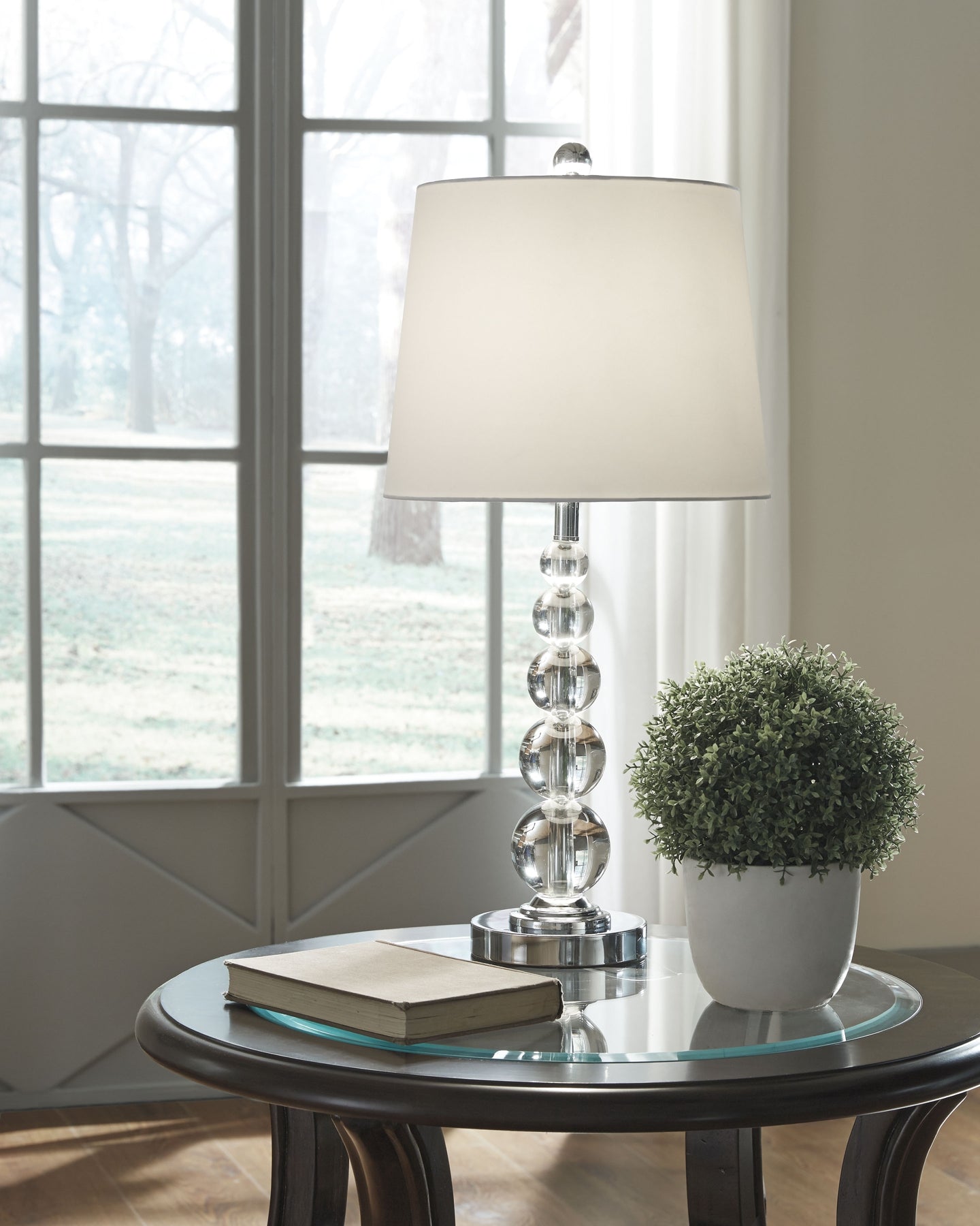 Joaquin Crystal Table Lamp (2/CN) at Walker Mattress and Furniture Locations in Cedar Park and Belton TX.