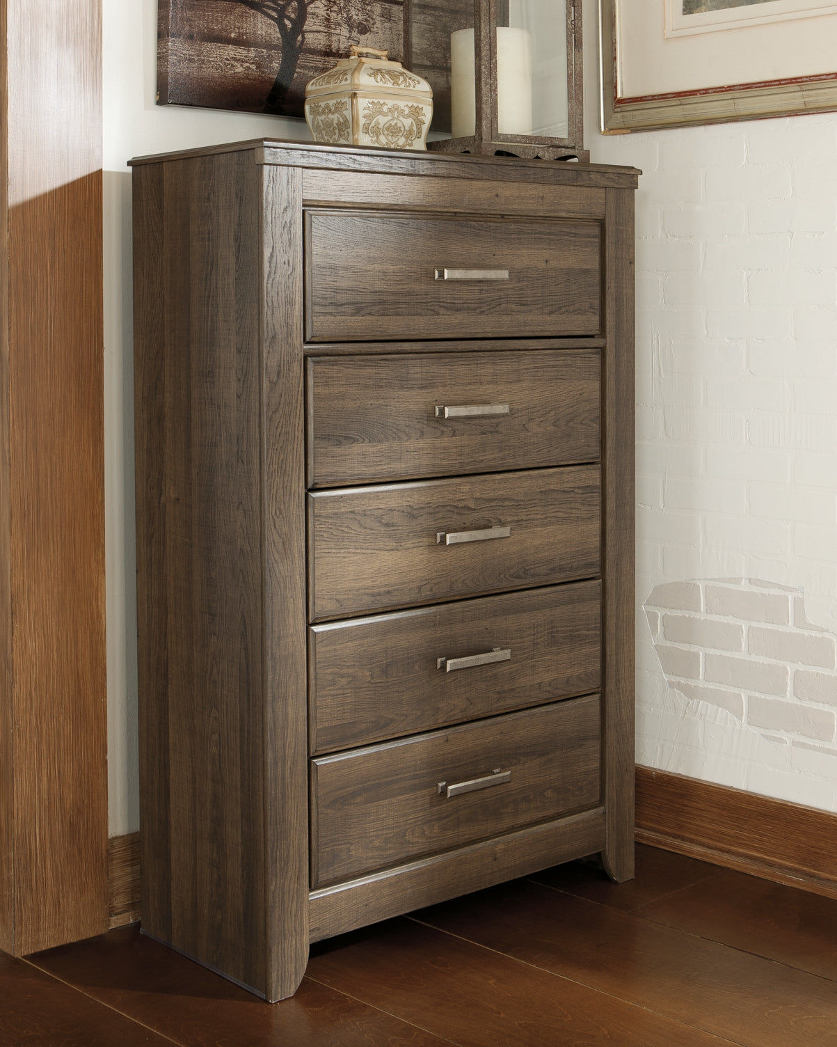 Juararo Queen Poster Bed with Mirrored Dresser, Chest and Nightstand at Walker Mattress and Furniture Locations in Cedar Park and Belton TX.