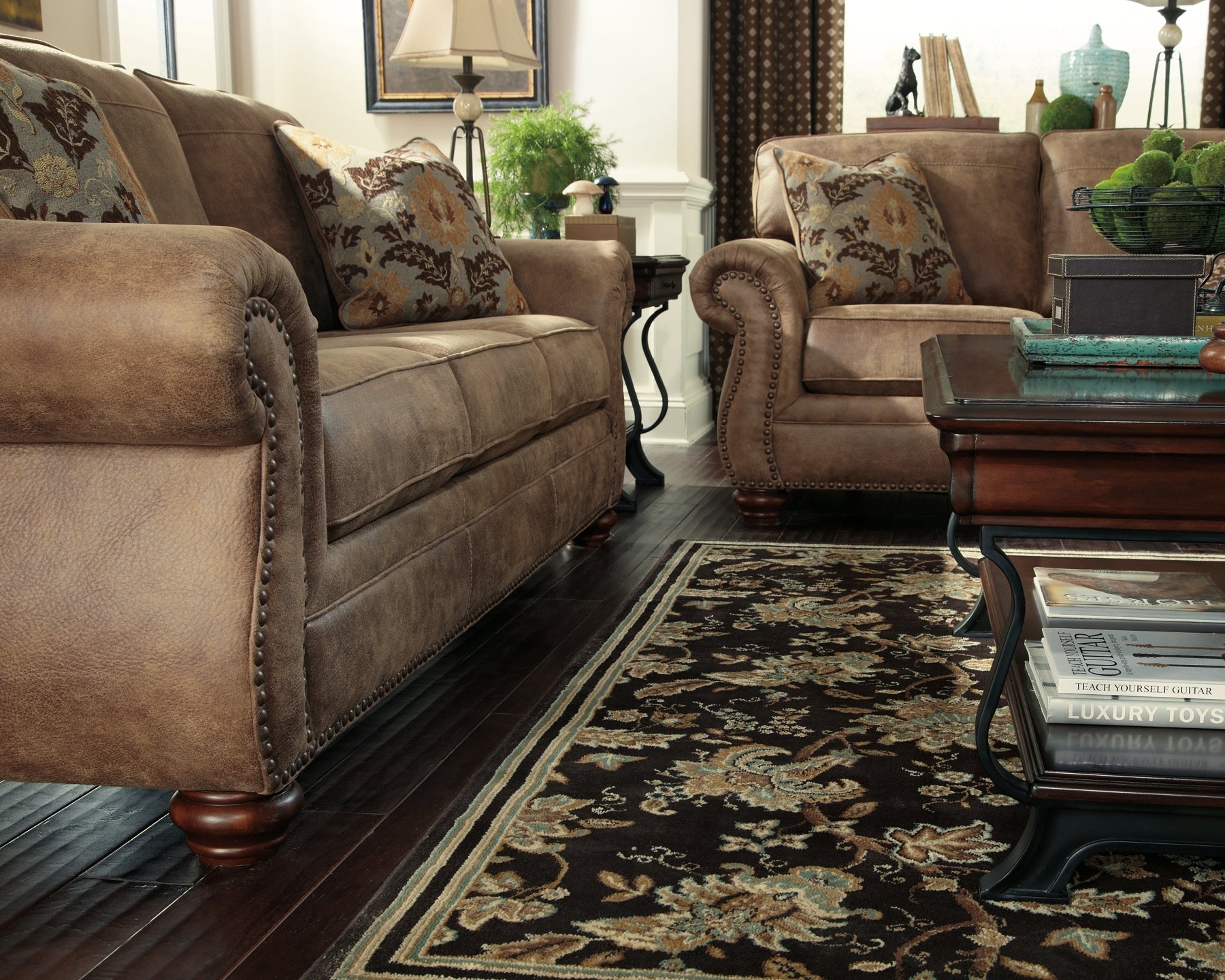 Larkinhurst Sofa at Walker Mattress and Furniture Locations in Cedar Park and Belton TX.