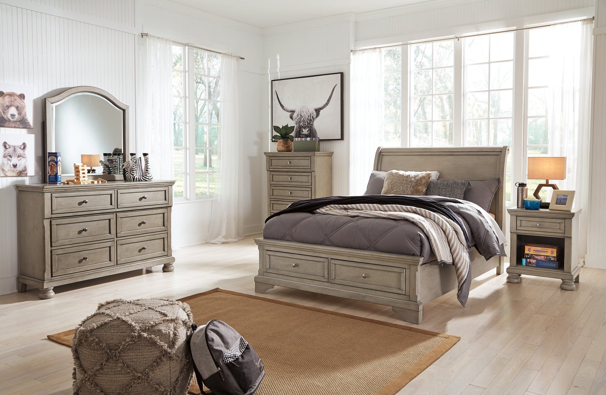 Lettner Full Sleigh Bed with Mirrored Dresser and 2 Nightstands at Walker Mattress and Furniture Locations in Cedar Park and Belton TX.