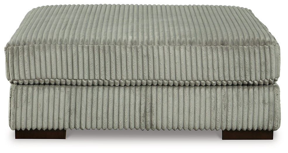 Lindyn 5-Piece Sectional with Ottoman at Walker Mattress and Furniture Locations in Cedar Park and Belton TX.