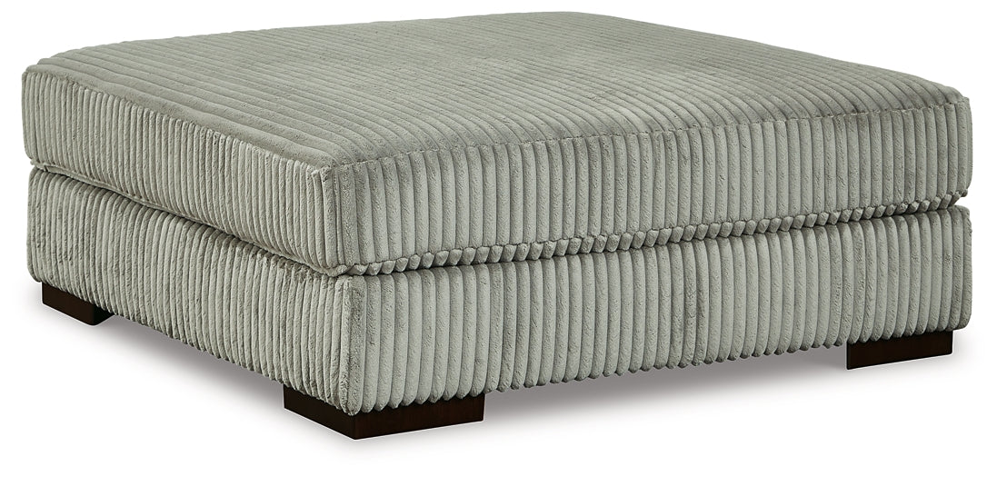 Lindyn 5-Piece Sectional with Ottoman at Walker Mattress and Furniture Locations in Cedar Park and Belton TX.