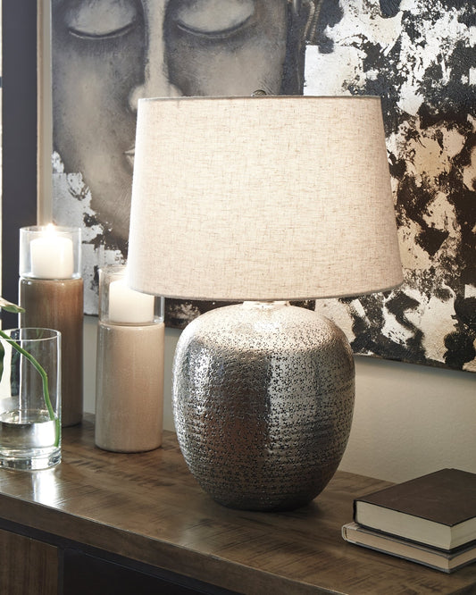 Magalie Metal Table Lamp (1/CN) at Walker Mattress and Furniture Locations in Cedar Park and Belton TX.
