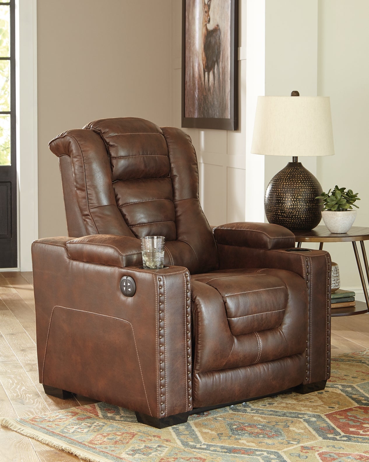 Owner's Box Sofa, Loveseat and Recliner at Walker Mattress and Furniture Locations in Cedar Park and Belton TX.
