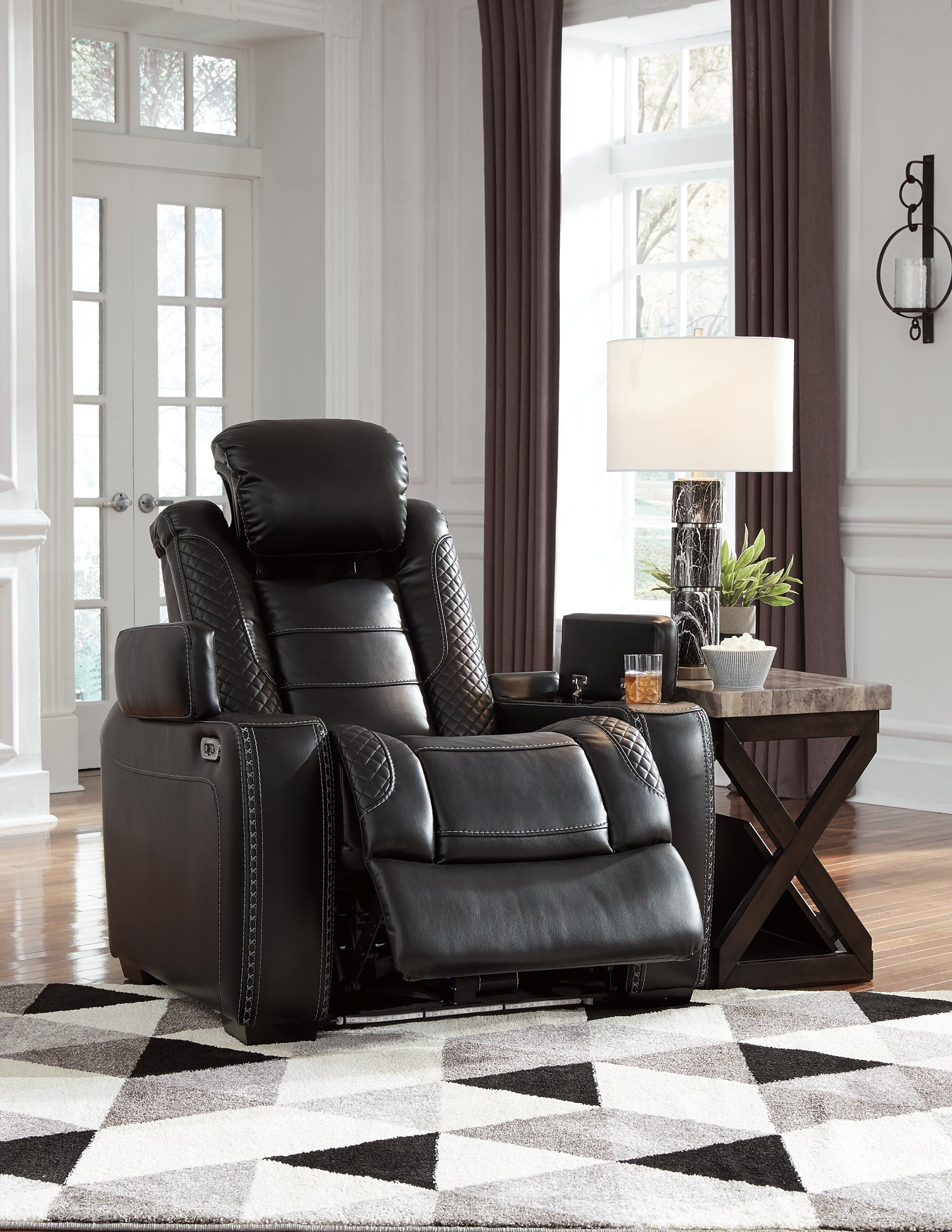 Party Time PWR Recliner/ADJ Headrest at Walker Mattress and Furniture Locations in Cedar Park and Belton TX.